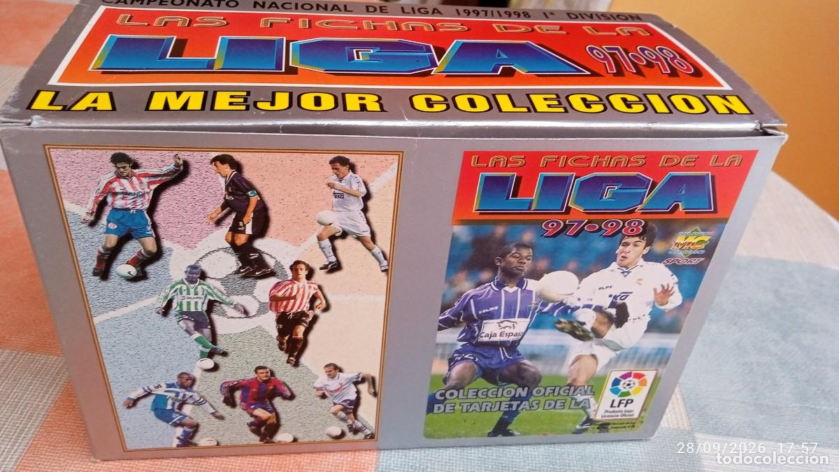 Coleccionismo cromos antiguos: CAJA COMPLETA CON 100 SOBRES SIN ABRIR COLECCI&Oacute;N LAS FICHAS DE LA LIGA 97 98 MUNDICROMO