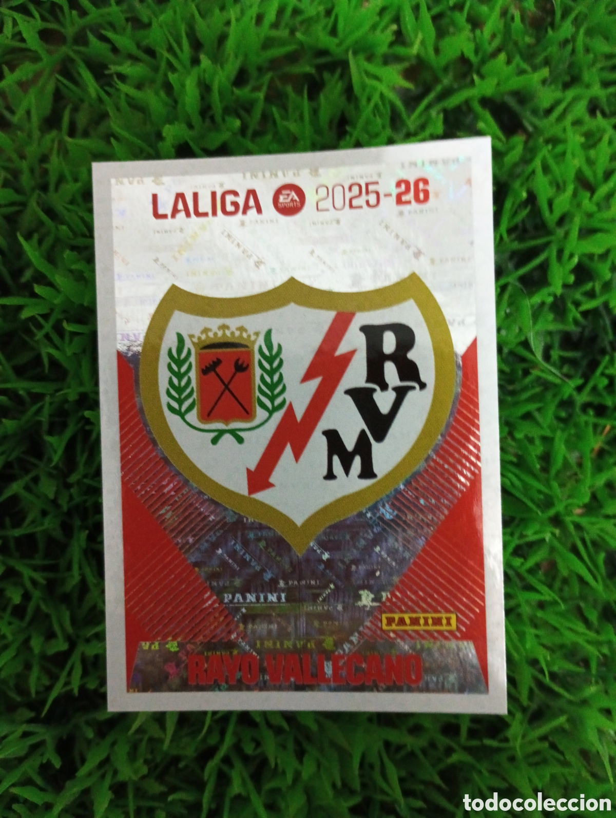 Coleccionismo cromos antiguos: Escudo Rayo Vallecano Liga Este 25-26 # 1 NUNCA PEGADO