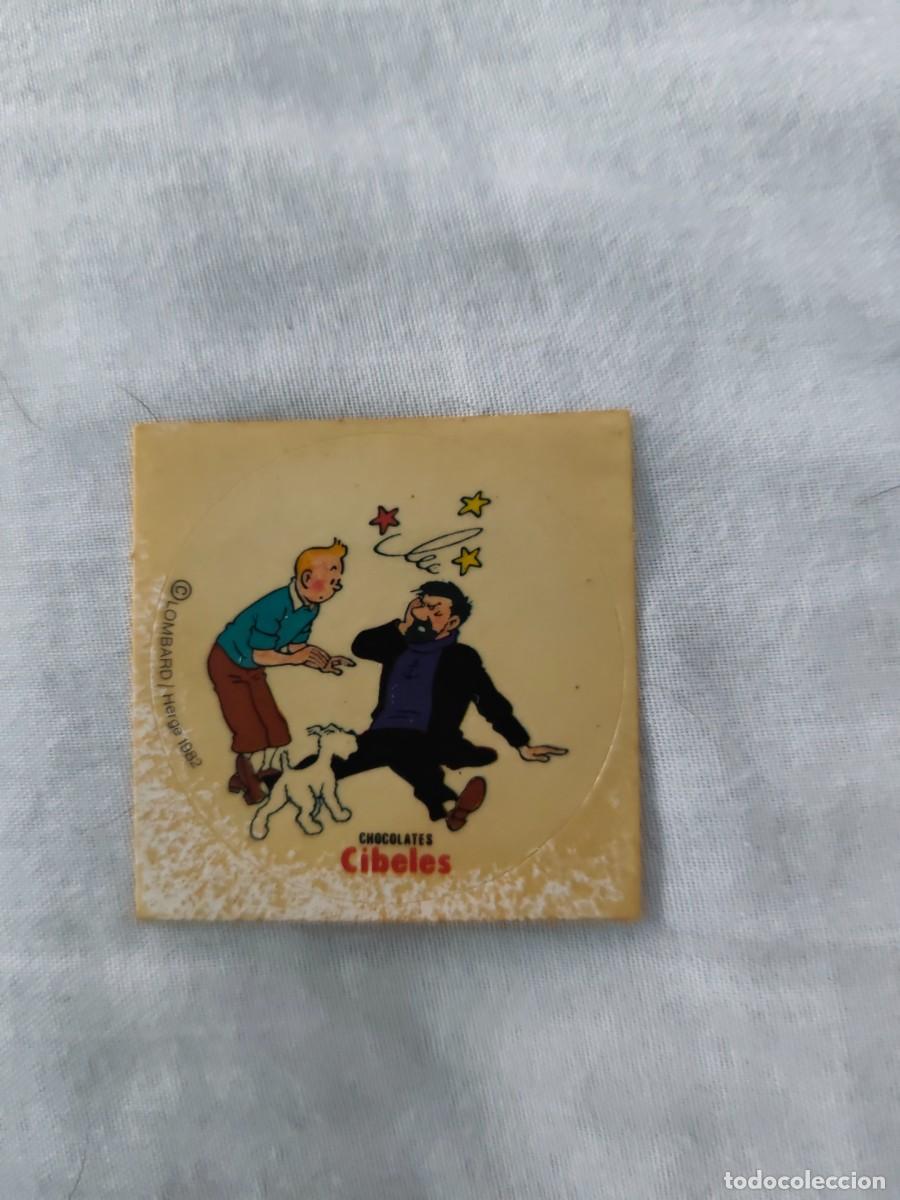 Coleccionismo cromos antiguos: TINTIN - CROMO ADHESIVO CHOCOLATES CIBELES - LOMBARD / HERGE 1982 - CROMO NUNCA PEGADO.