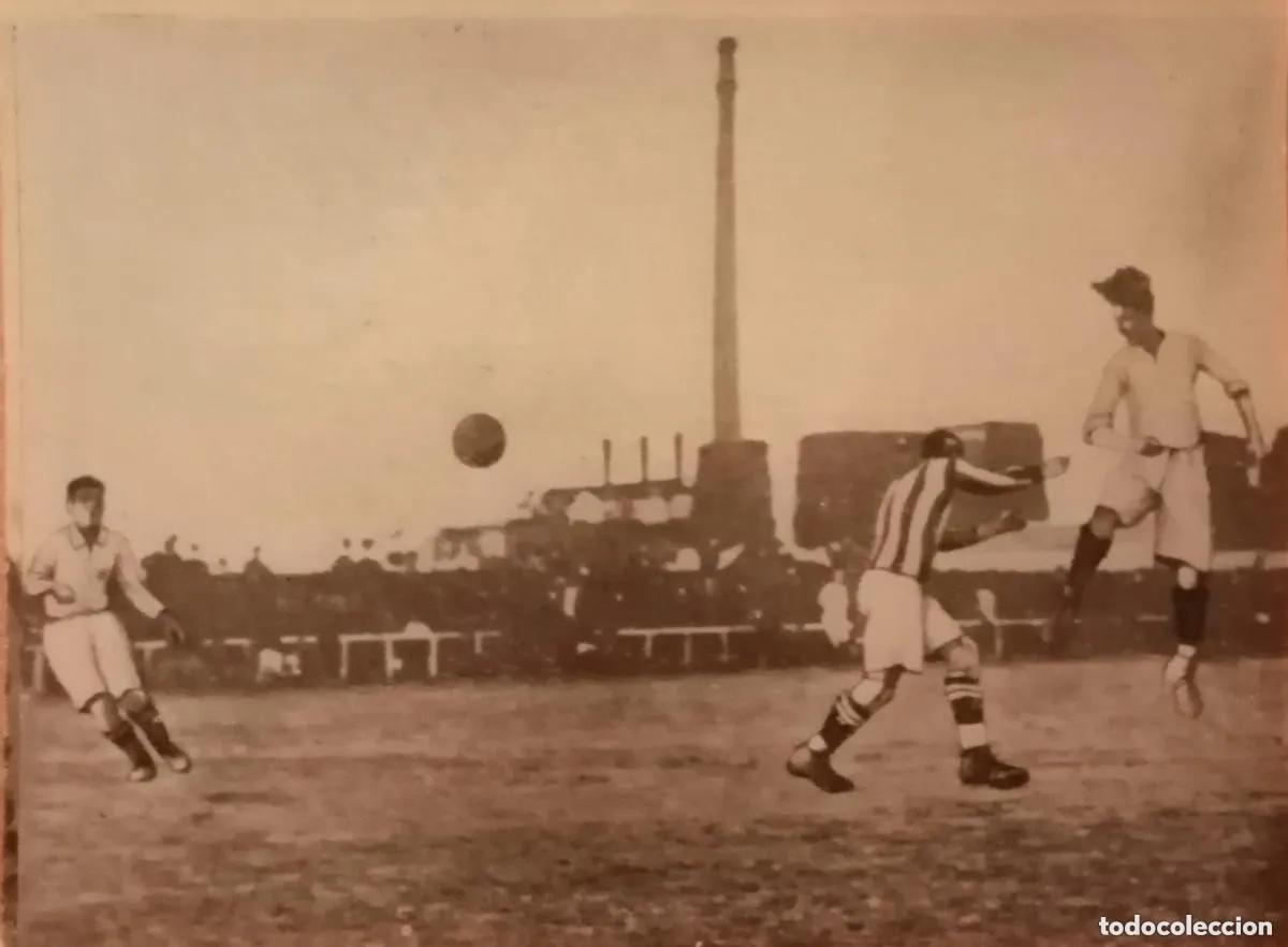 Collectionnisme Cartes &agrave; collectionner anciennes: FOOT-BALL N&ordm; 30 - Betis - Sevilla - 1922 - ESCENAS INTERESANTES - CHOCOLATES torras