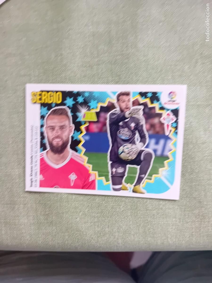 Collectable Antique Stickers: Sergio Alvarez 1 celta liga este 2018 2019