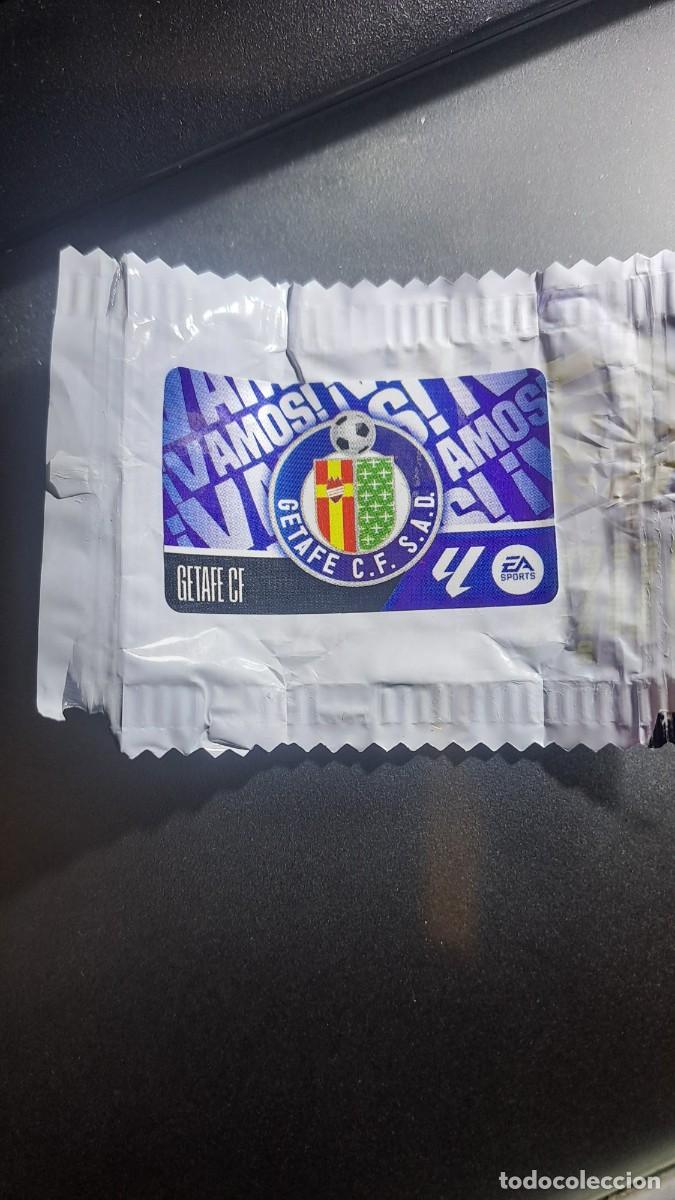 Coleccionismo cromos antiguos: CROMO ESCUDO GETAFE CHICLE LIGA 2026 2027 26 27 ESTE PANINI NUNCA PEGADO