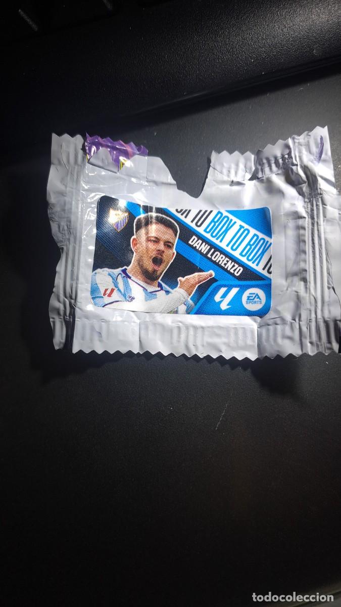 Coleccionismo cromos antiguos: CROMO DANI LORENZO BOX TO BOX MALAGA CHICLE LIGA 2026 2027 26 27 ESTE PANINI NUNCA PEGADO
