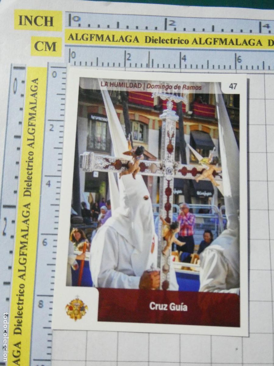 Coleccionismo cromos antiguos: CROMO TARJETA HOLY CARDS SEMANA SANTA M&Aacute;LAGA. 47 LA HUMILDAD CRUZ DE GU&Iacute;A