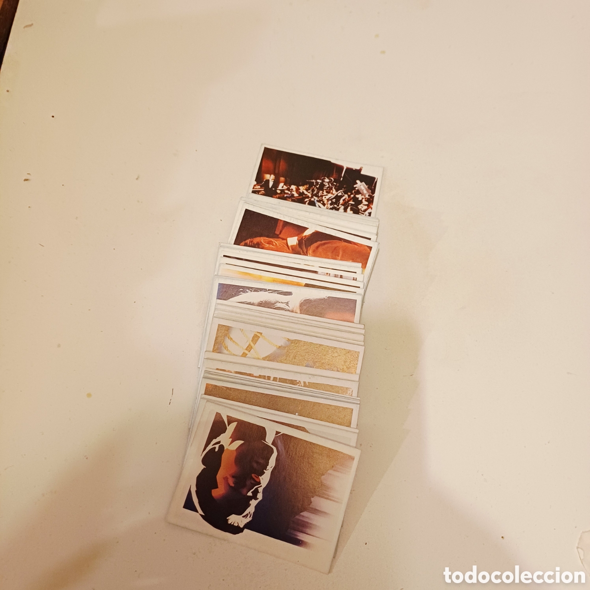 Coleccionismo cromos antiguos: Colecci&oacute;n 92 cromos el &uacute;ltimo gran h&eacute;roe Milano Ediciones casi completa