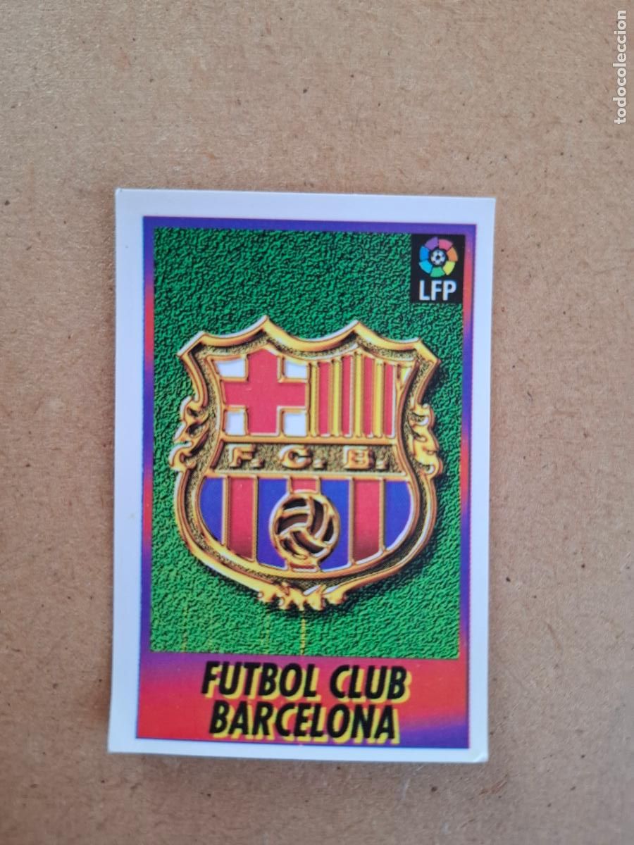 Coleccionismo cromos antiguos: BOLLYCAO 96 97 1996 1997 - 1 ESCUDO FC. BARCELONA ( TRASERA SIGUE LA LIGA ) - NUNCA PEGADO