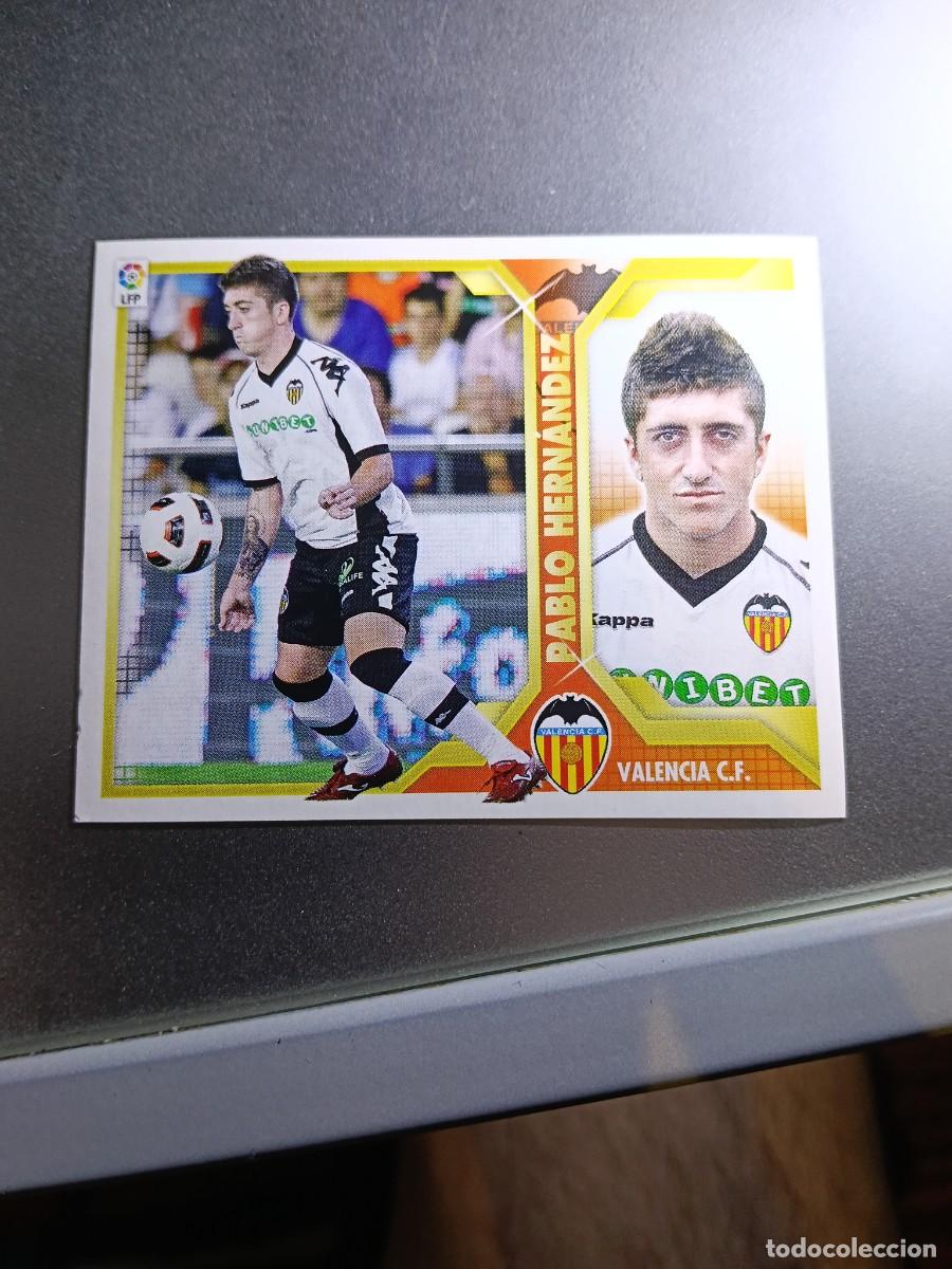 Coleccionismo cromos antiguos: CROMO PABLO HERNANDEZ 11 VALENCIA LIGA 11 12 2011 2012 ESTE PANINI NUNCA PEGADO