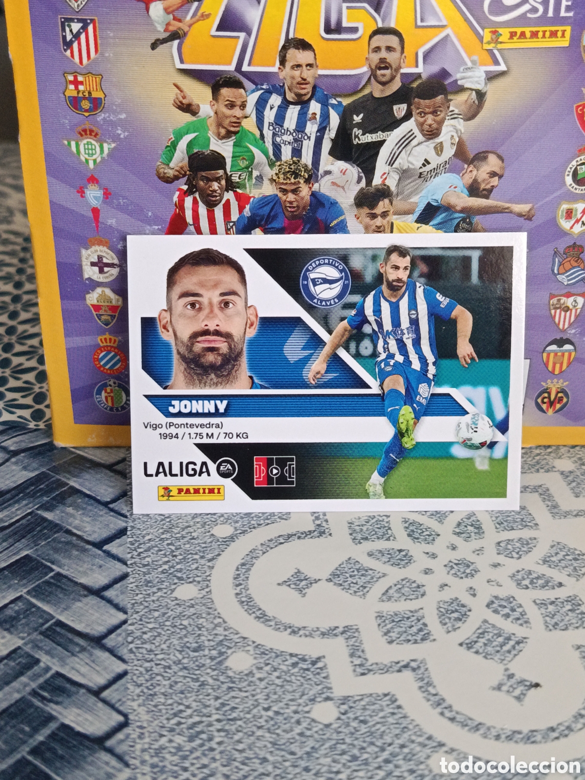Collectionnisme Cartes &agrave; collectionner anciennes: JONNY ALAVES N&ordm; 5 LIGA ESTE 26 27 2026 2027 PANINI &rdquo;NUEVO DE SOBRE&rdquo;
