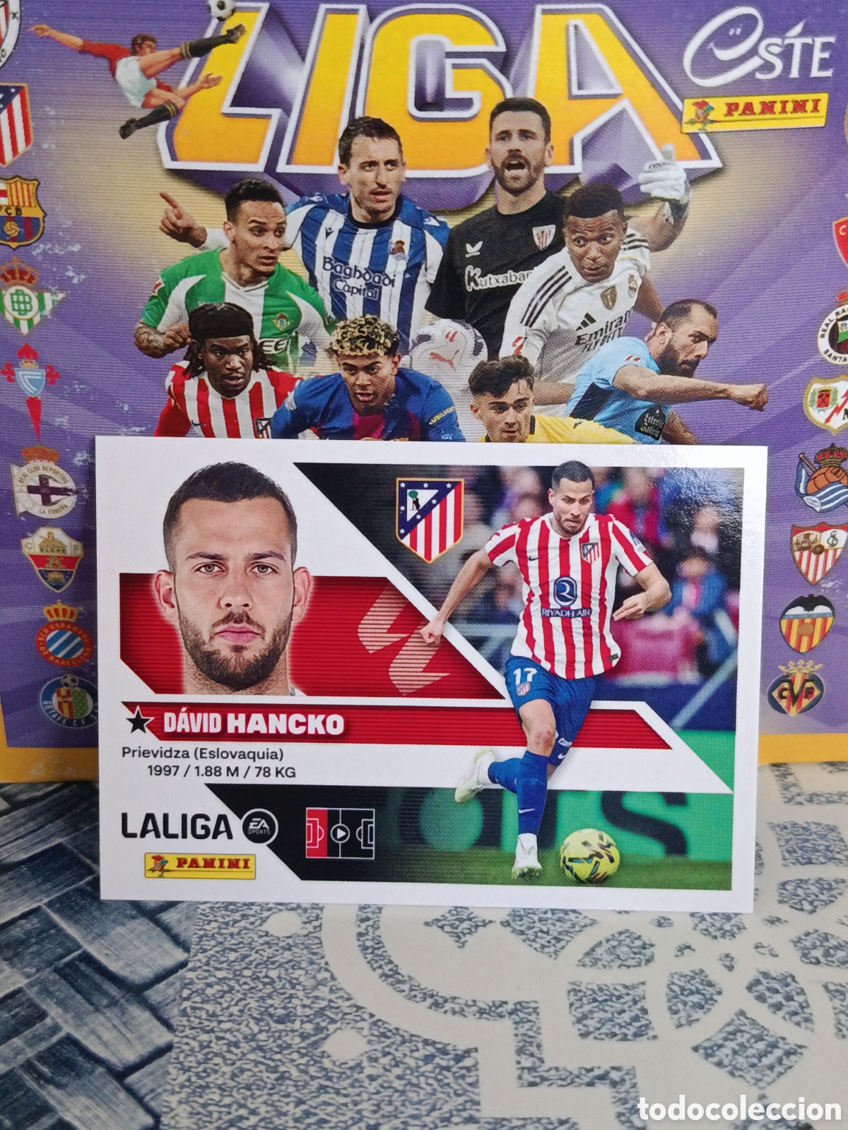 Collectionnisme Cartes &agrave; collectionner anciennes: HANCKO ATLETICO DE MADRID N&ordm; 9 LIGA ESTE 26 27 2026 2027 PANINI &rdquo;NUEVO DE SOBRE&rdquo;