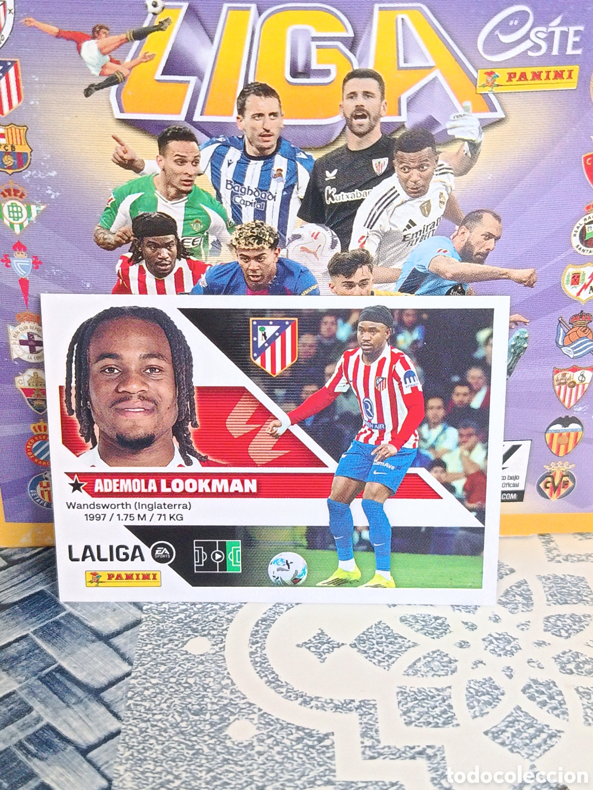 Collezionismo Figurine antiche: LOOKMAN ATLETICO DE MADRID N&ordm; 18 LIGA ESTE 26 27 2026 2027 PANINI &rdquo;NUEVO DE SOBRE&rdquo;