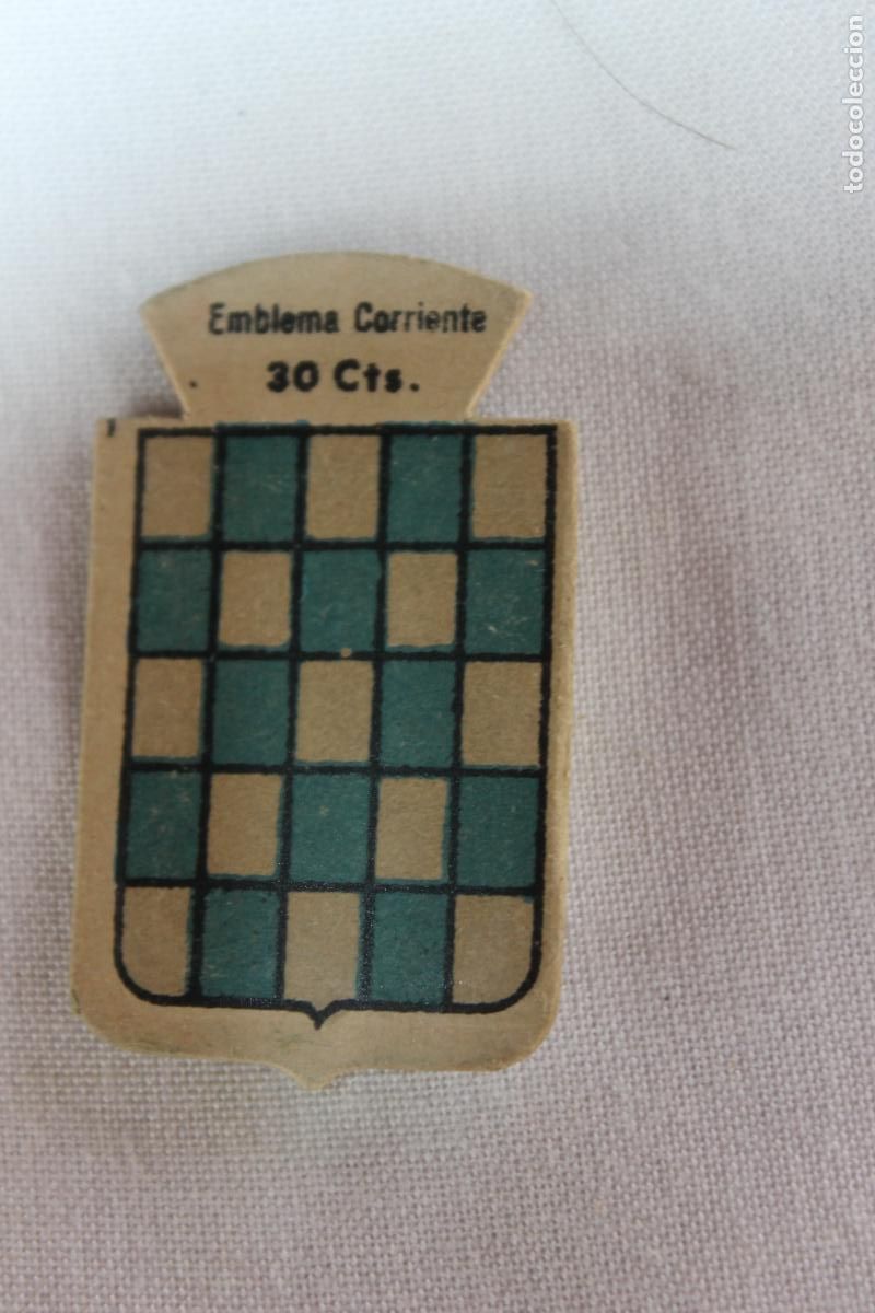 Collectionnisme Cartes &agrave; collectionner anciennes: EMBLEMA AUXILIO SOCIAL APELLIDO CASTELNOU N&ordm; 140