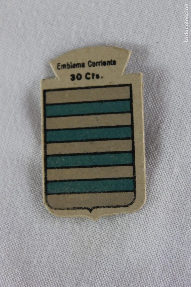 Collectable Antique Stickers: EMBLEMA AUXILIO SOCIAL APELLIDO VENTAYOL N&ordm; 146