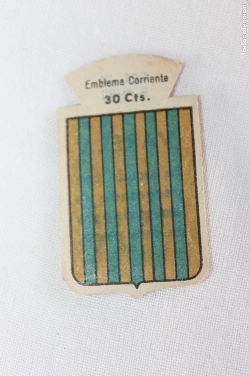 Collectionnisme Cartes &agrave; collectionner anciennes: EMBLEMA AUXILIO SOCIAL APELLIDO VARELA N&ordm; 130