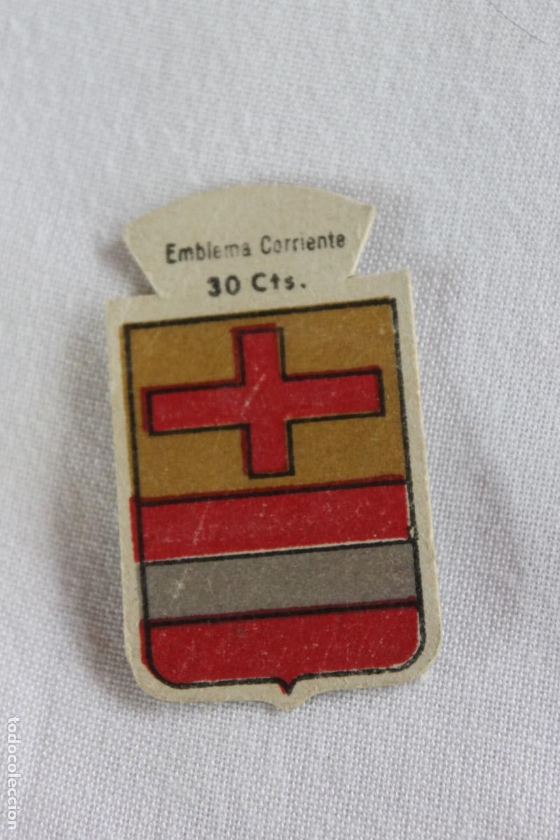 Colecionismo Cromos antigos: EMBLEMA AUXILIO SOCIAL APELLIDO ARRIA N&ordm; 131