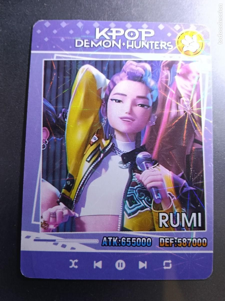 Colecionismo Cromos antigos: CROMO K-POP DEMON HUNTERS RUMI CARTA MORADO