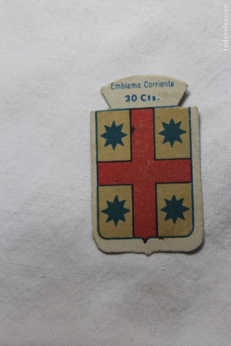 Collectable Antique Stickers: EMBLEMA AUXILIO SOCIAL VAL N&ordm; 63