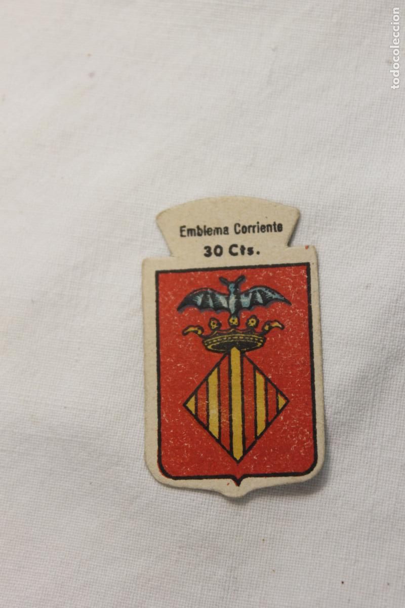 Collectable Antique Stickers: EMBLEMA AUXILIO SOCIAL VALENCIA N&ordm; 85