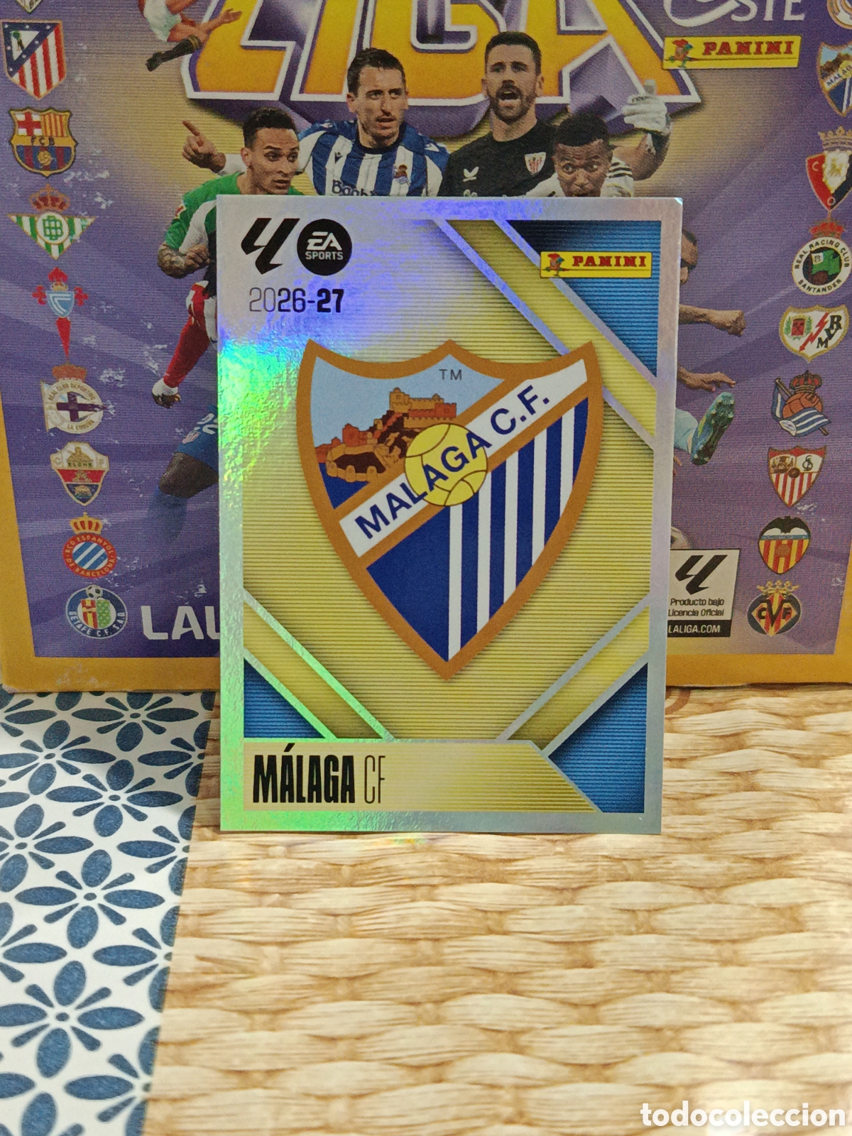 Collectionnisme Cartes &agrave; collectionner anciennes: ESCUDO MALAGA N&ordm; 1 LIGA ESTE 26 27 2026 2027 PANINI