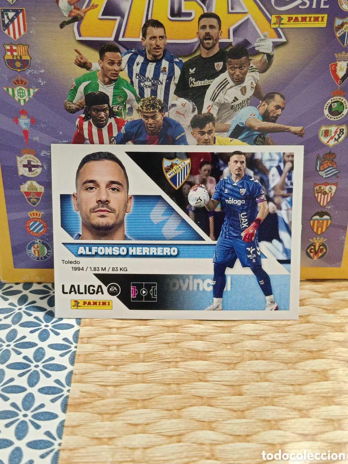 Collectionnisme Cartes &agrave; collectionner anciennes: ALFONSO HERRERO MALAGA N&ordm; 3 LIGA ESTE 26 27 2026 2027 PANINI