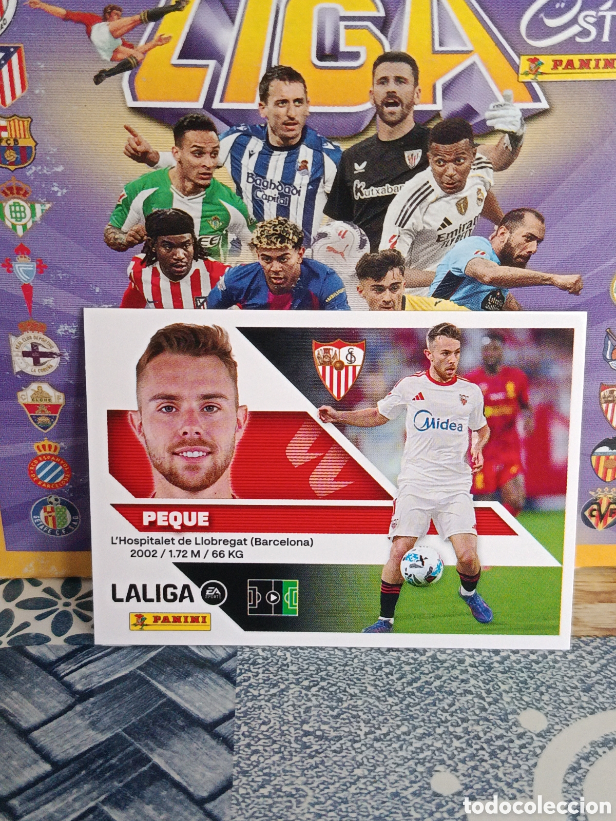 Collectable Antique Stickers: PEQUE SEVILLA N&ordm; 17 LIGA ESTE 26 27 2026 2027 PANINI