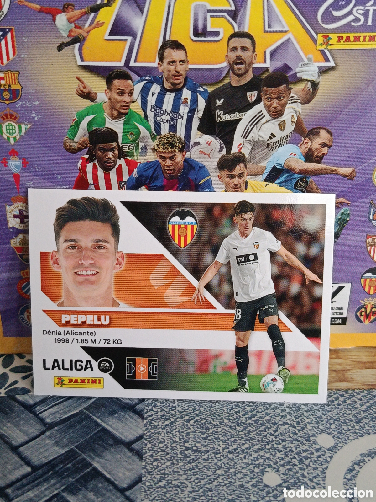 Coleccionismo cromos antiguos: PEPELU VALENCIA N&ordm; 11 LIGA ESTE 26 27 2026 2027 PANINI