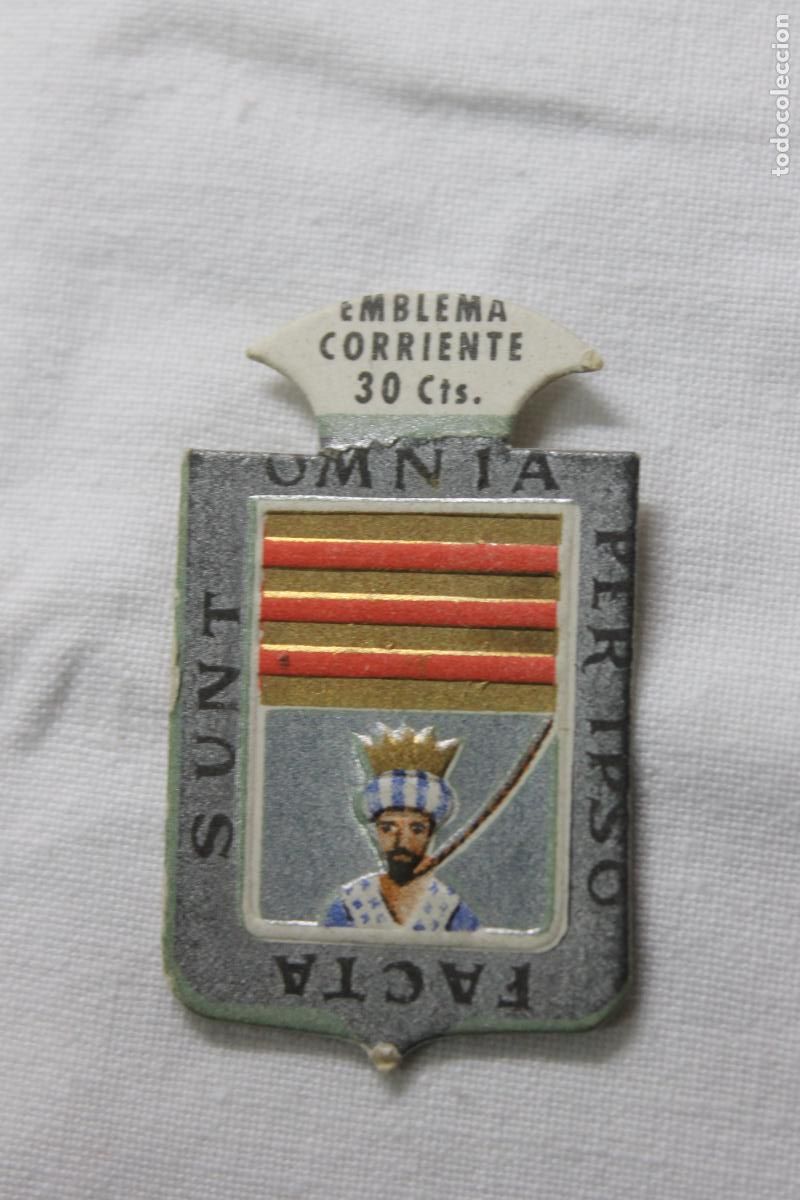 Coleccionismo cromos antiguos: EMBLEMA AUXILIO SOCIAL ESCUDO ARMAS GRAN CAPITAN N&ordm; 7