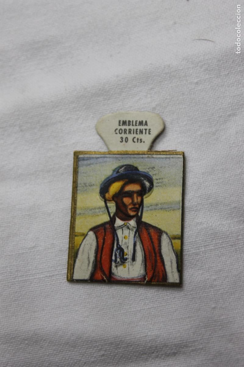 Coleccionismo cromos antiguos: EMBLEMA AUXILIO SOCIAL ARAGON MORO ANSOTANO N&ordm; 17