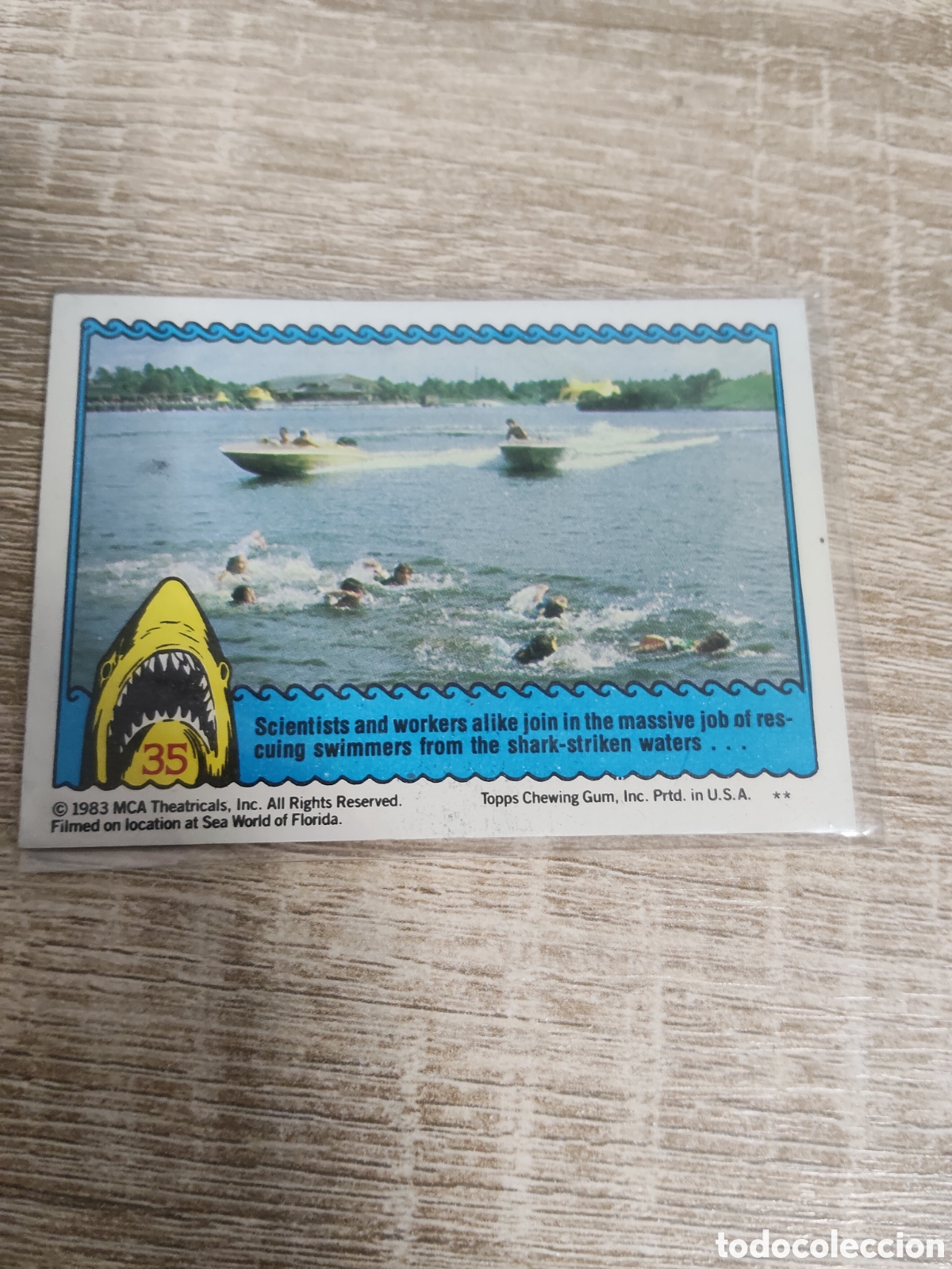 Coleccionismo cromos antiguos: Topps Chewing Gum 1983 card 35 tibur&oacute;n 3d