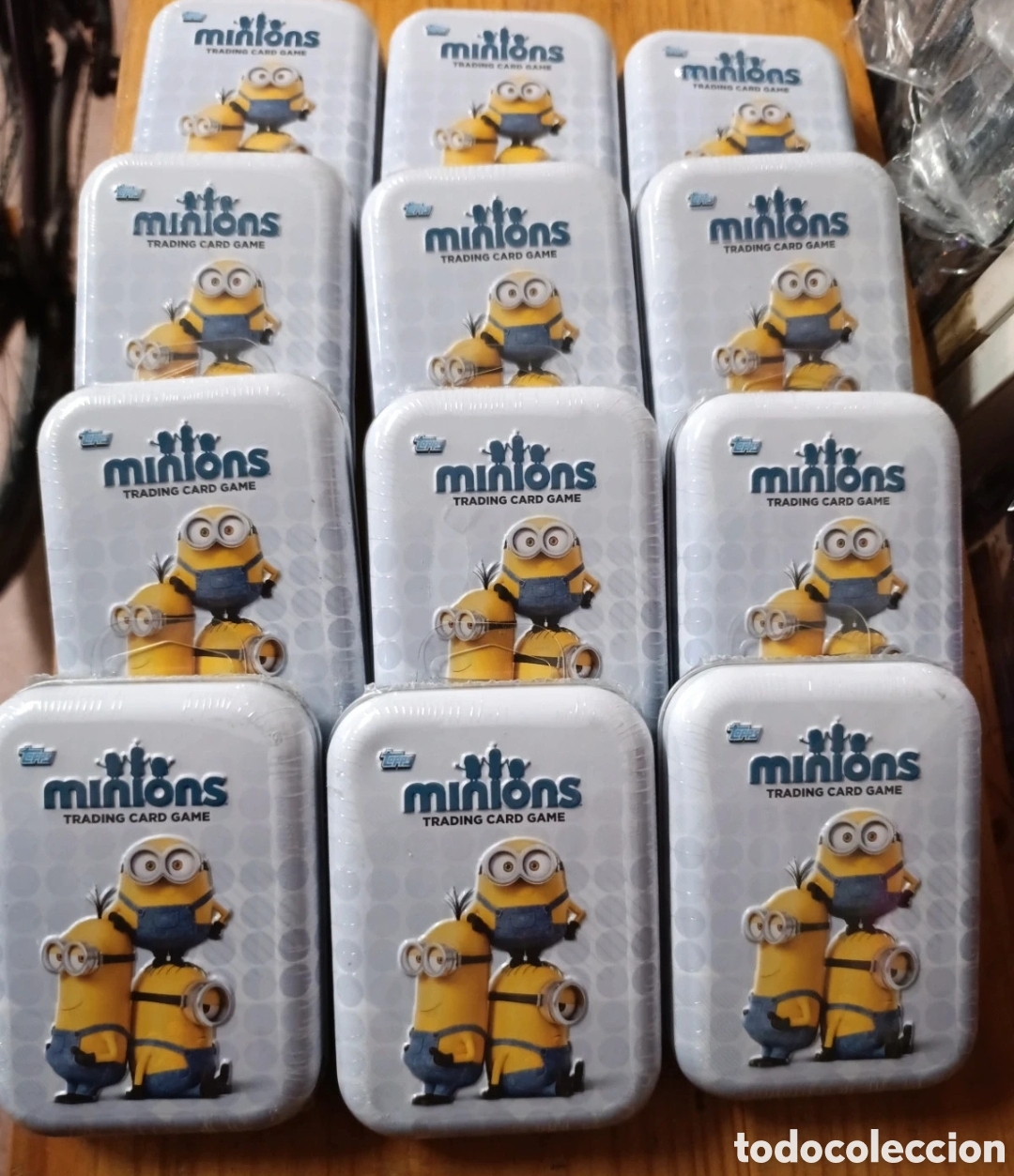 Coleccionismo cromos antiguos: 12 latas metal Minions con 24 cards c/u