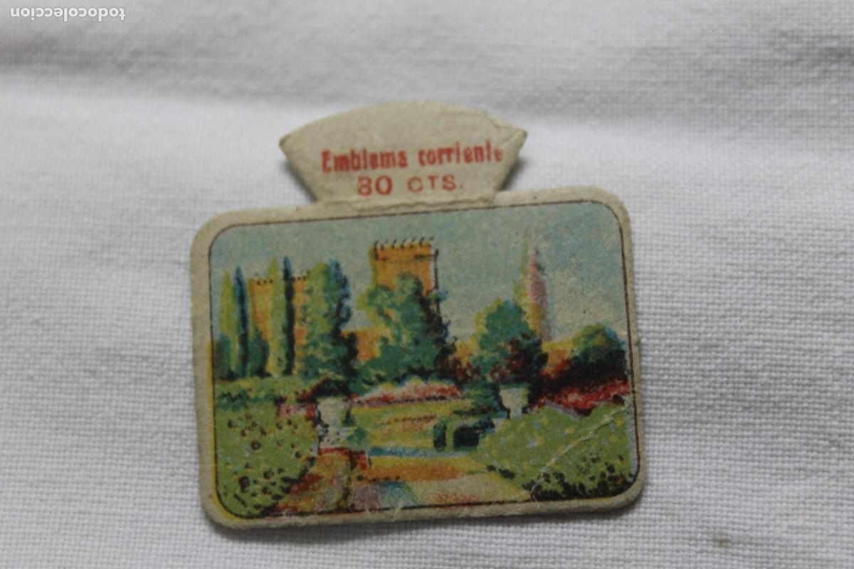 Collezionismo Figurine antiche: EMBLEMA AUXILIO SOCIAL ALCAZAR DE SEVILLA N&ordm; 5