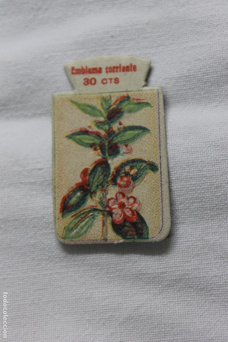 Coleccionismo cromos antiguos: EMBLEMA AUXILIO SOCIAL MEMBRILLERO DE CHINA N&ordm; 4