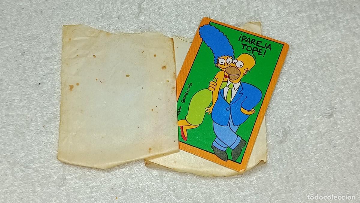 Coleccionismo cromos antiguos: BOLLYCAO PANRICO : ANTIGUO CROMO ADHESIVO SERIE THE SIMPSONS - PAREJA TOPE - A&Ntilde;OS 90