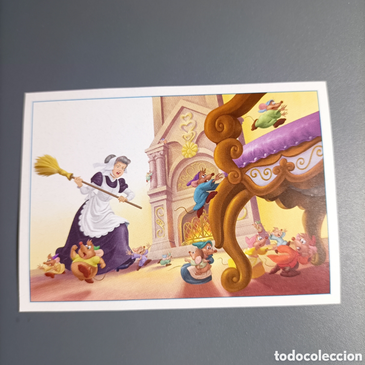 Coleccionismo cromos antiguos: Cromo №30 - Panini Disney &rdquo;I Love Princess&rdquo; (A&ntilde;o 2010) - Impecable