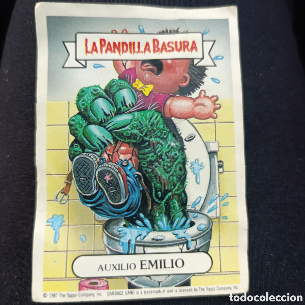 Coleccionismo cromos antiguos: Cromo Pegatina La Pandilla Basura N&ordm; 143 &rdquo;Auxilio Emilio&rdquo; (1987)