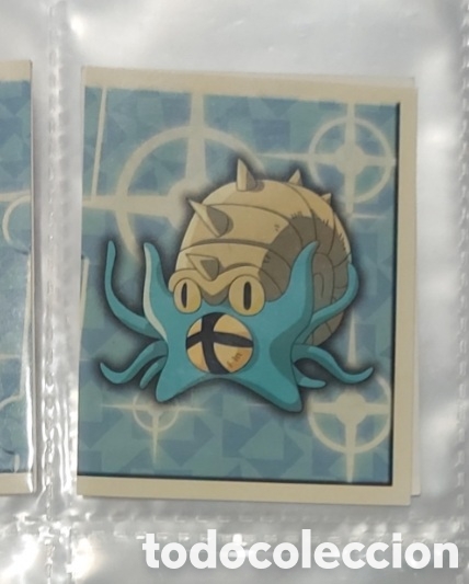 Coleccionismo cromos antiguos: OMASTAR CROMO STICKER MERLIN POKEMON A&Ntilde;O 1999