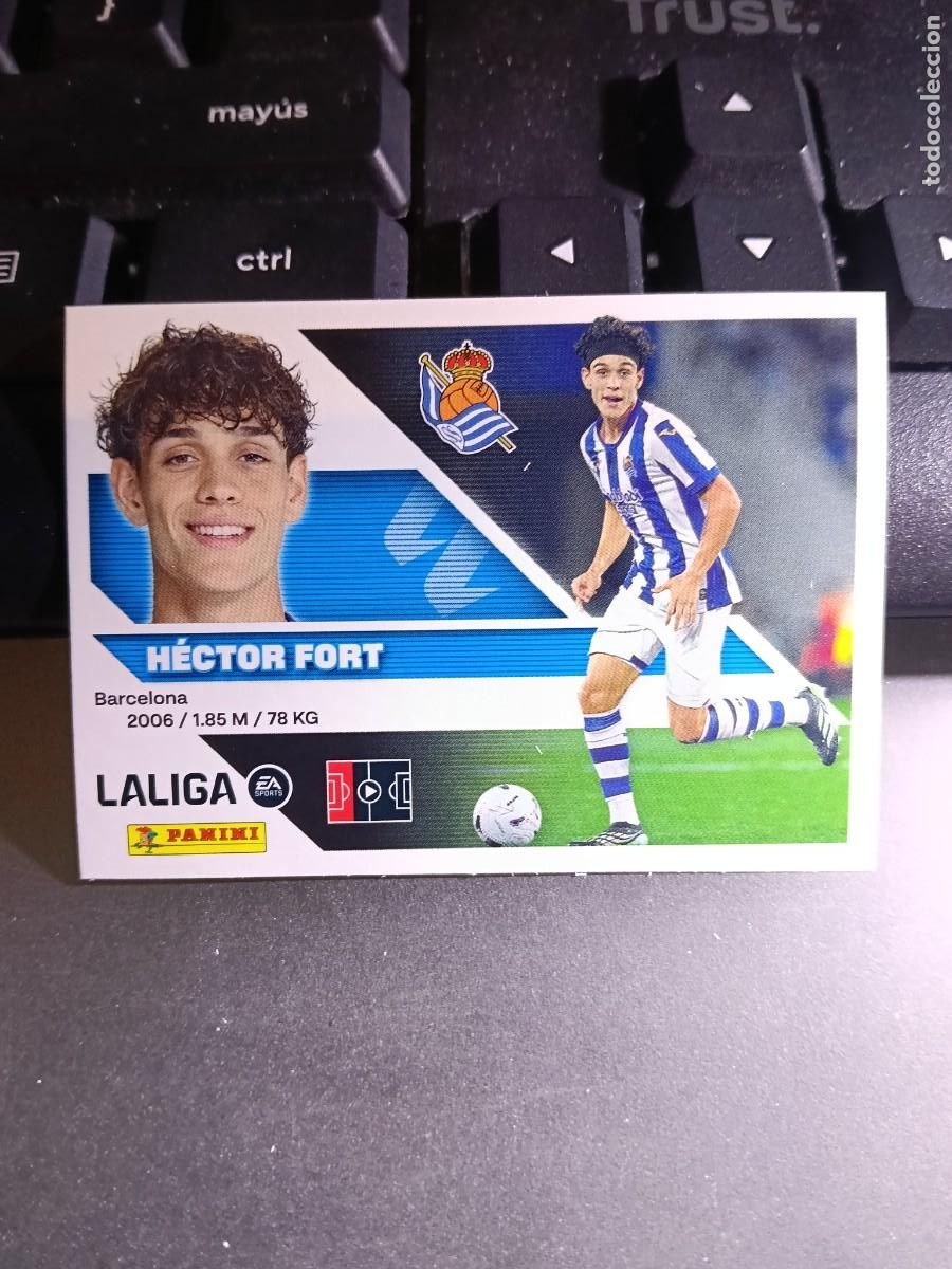 Coleccionismo cromos antiguos: CROMO HECTOR FORT 59 FICHAJE 59 &Uacute;LTIMOS FICHAJES 59 REAL SOCIEDAD LIGA 2026 2027 26 27 ESTE PANINI