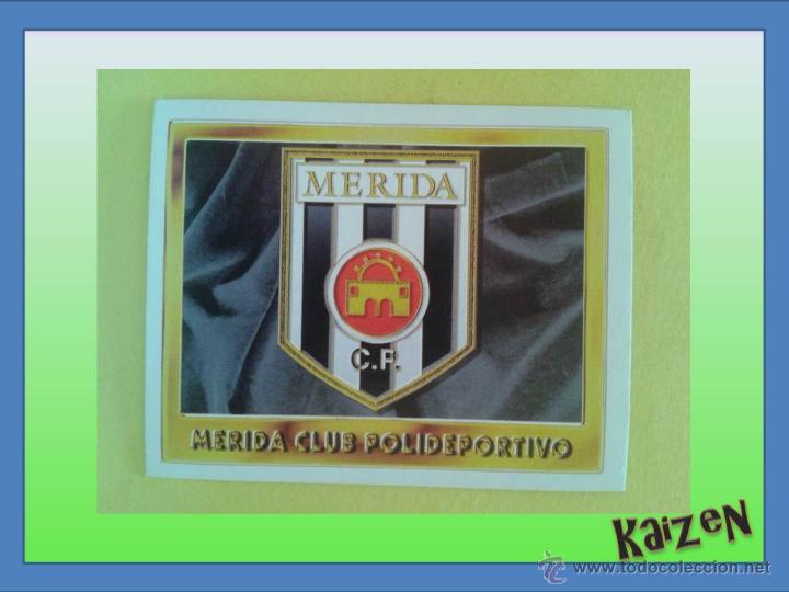 Cromos de f&uacute;tbol: ESCUDO. MERIDA. SIN PEGAR. ED. ESTE 95/96 - Foto 1