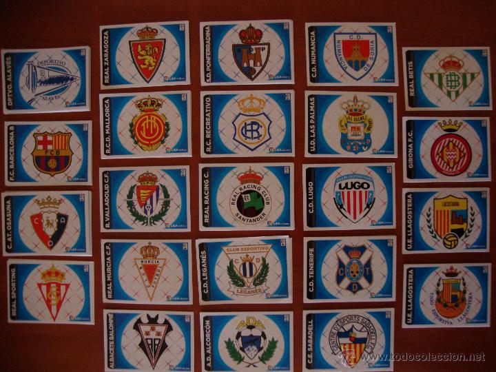Cromos de F&uacute;tbol: LOTE ESCUDOS 2&ordf; DIVISI&Oacute;N COLECCIONES ESTE 2014-2015