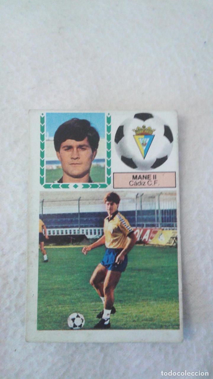 Cromos de f&uacute;tbol: 83-84 ESTE. COLOCA CADIZ MANE II VERSION CON ERROR DE CORTE EN TRASERA - Foto 1