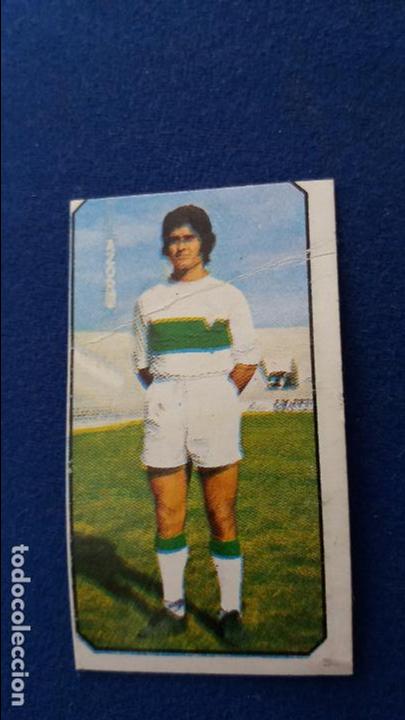 Cromos de f&uacute;tbol: 77/78 ESTE. ERROR IMPRESI&Oacute;N MOVIDO ELCHE INDIO - Foto 1