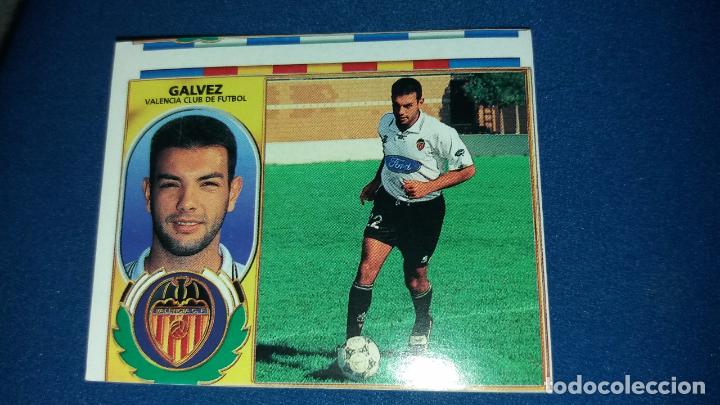 Cromos de f&uacute;tbol: 96/97 ESTE. NUNCA PEGADO VALENCIA G&Aacute;LVEZ ERROR DE CORTE - Foto 1