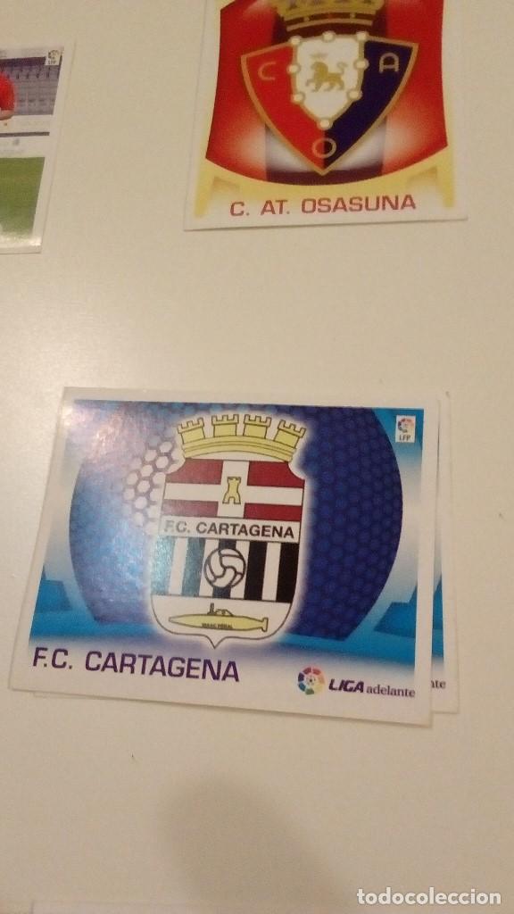 Cromos de f&uacute;tbol: LIGA ESTE CROMO SIN PEGAR 2009 2010 09 10 ESCUDO LIGA ADELANTE CARTAGENA