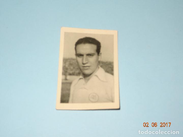 Football Stickers: Antiguo Foto-Cromo PRUDEN Album del MADRID del Album Liga Temporada 1946 - 1947 de Graficas SIERRA
