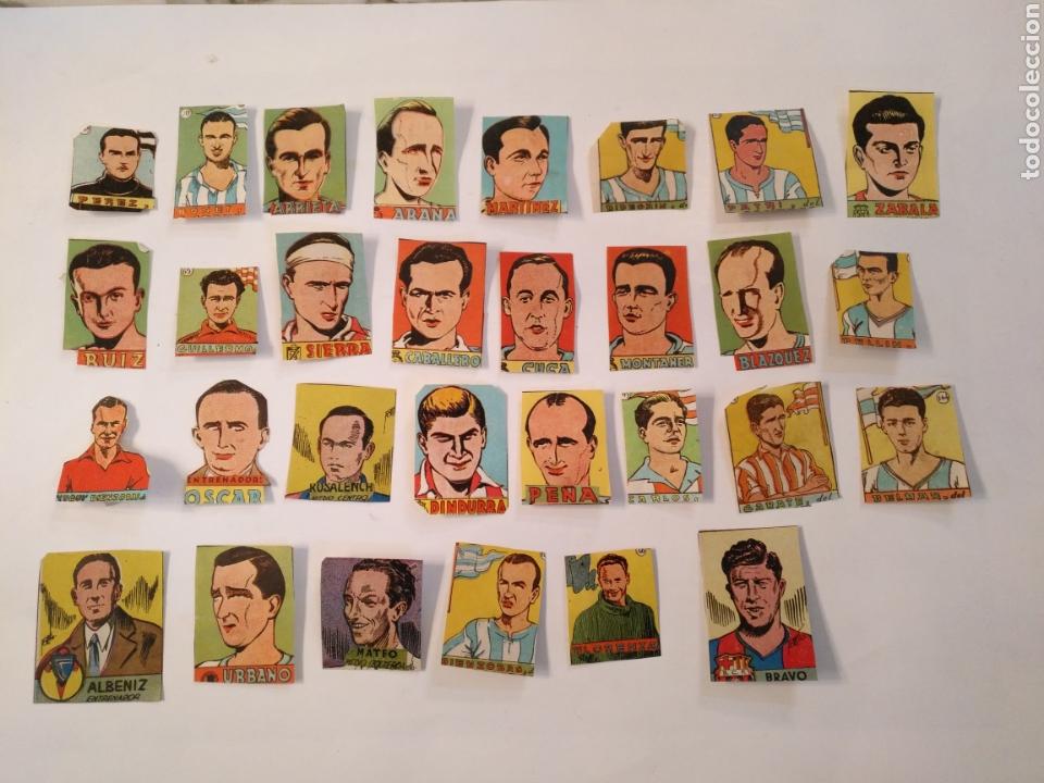 Cromos de F&uacute;tbol: LOTE DE 30 CROMOS DE FUTBOL TEMPORADA 1942 1943
