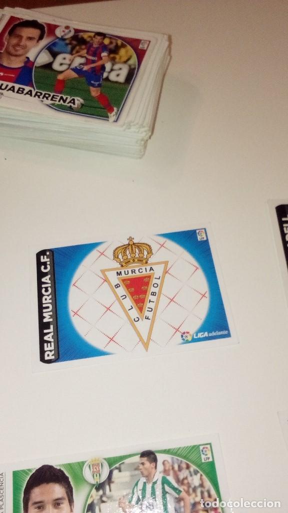 Cromos de F&uacute;tbol: 191099 LIGA PANINI ESTE FUTBOL 2014 2015 14 15 ESCUDO LIGA ADELANTE MURCIA