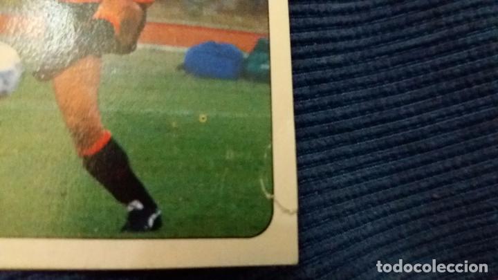 Cromos de f&uacute;tbol: 91/92 ESTE. Real mallorca Calder&oacute;n error IMPRESION tri&aacute;ngulo negro - Foto 3