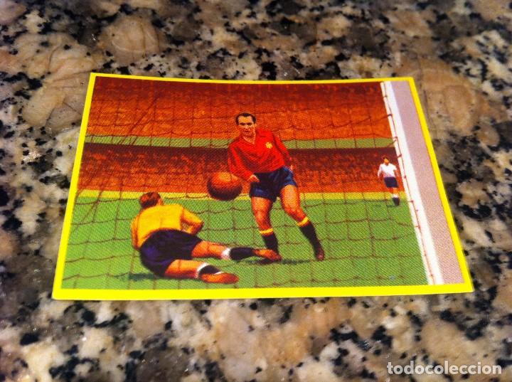 Cromos de Futebol: CROMO F&Uacute;TBOL (F&Uacute;TBOL EN ACCI&Oacute;N) DANONE 82. SIN USO. N&ordm; 23