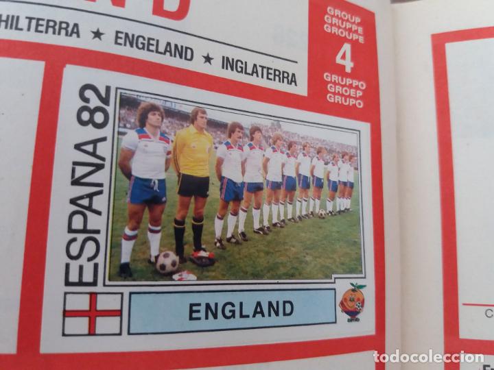 Cromos de F&uacute;tbol: MUNDIAL ESPA&Ntilde;A 82 PANINI RECORTADO ALINEACION INGLATERRA. LEER