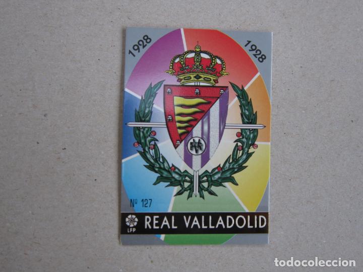 Cromos de f&uacute;tbol: MUNDICROMO FICHAS LIGA 97 98 N&ordm; 127 ESCUDO VALLADOLID 1997 1998 NUEVO