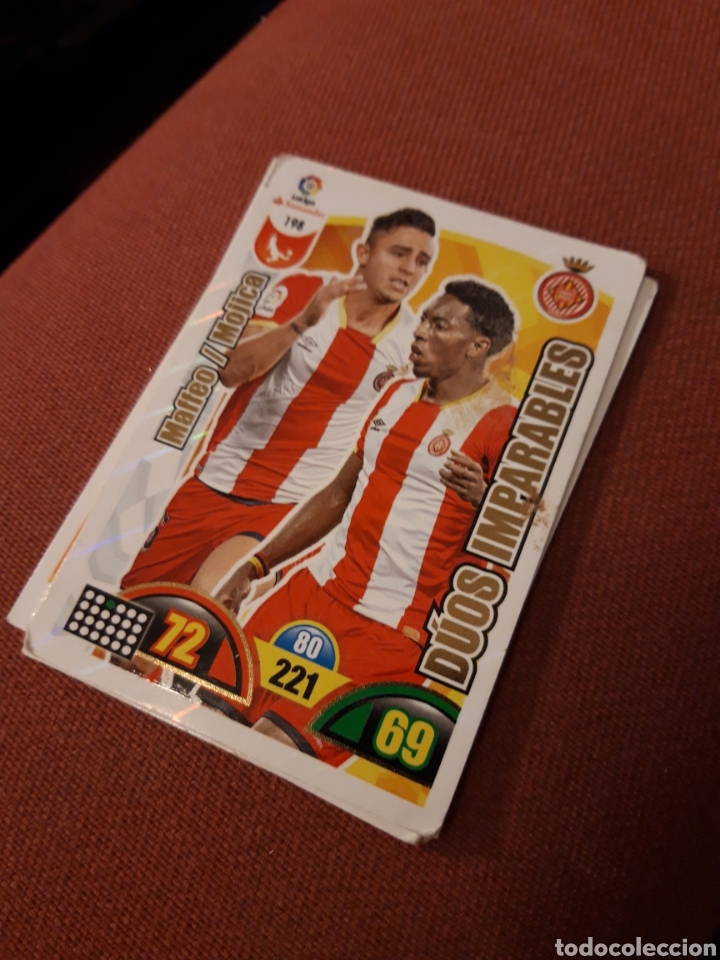 Football Stickers: Adrenalyn XL gir&oacute;na Duos imparables 198 2018 2017 18 17